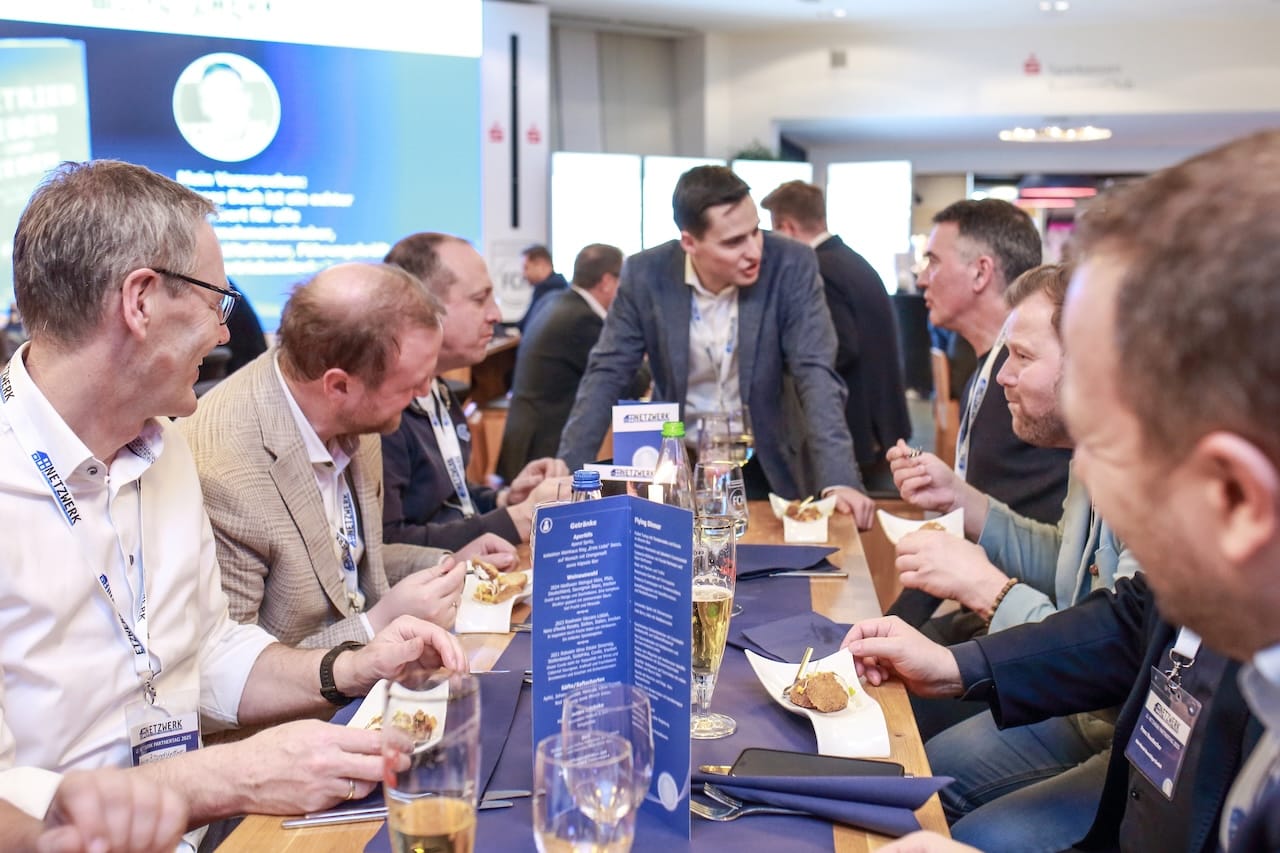 NW-PT-lounge-5-3 Bei einem NETZWERK Partnertag Abendevent